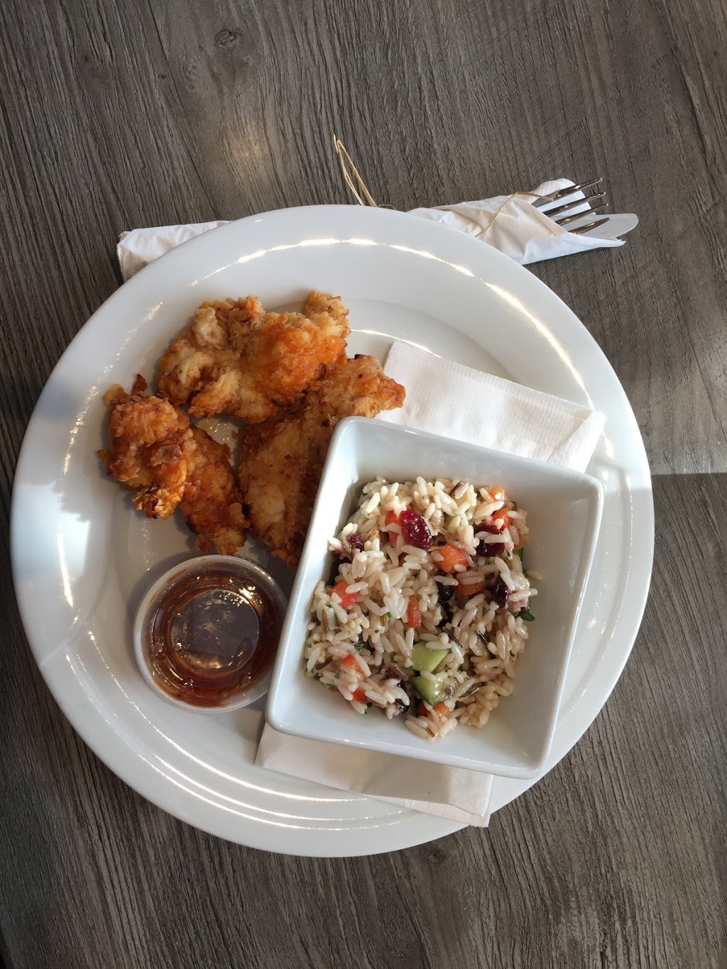 Cravings Fine Food Market & Catering | 131 Commerce Park Dr A, Barrie, ON L4N 8X1, Canada | Phone: (705) 734-2272
