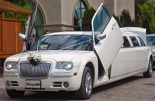Vale Royale Limo | 1-3 Cosburn Ave., Toronto, ON M4K 2E6, Canada | Phone: (416) 623-8200