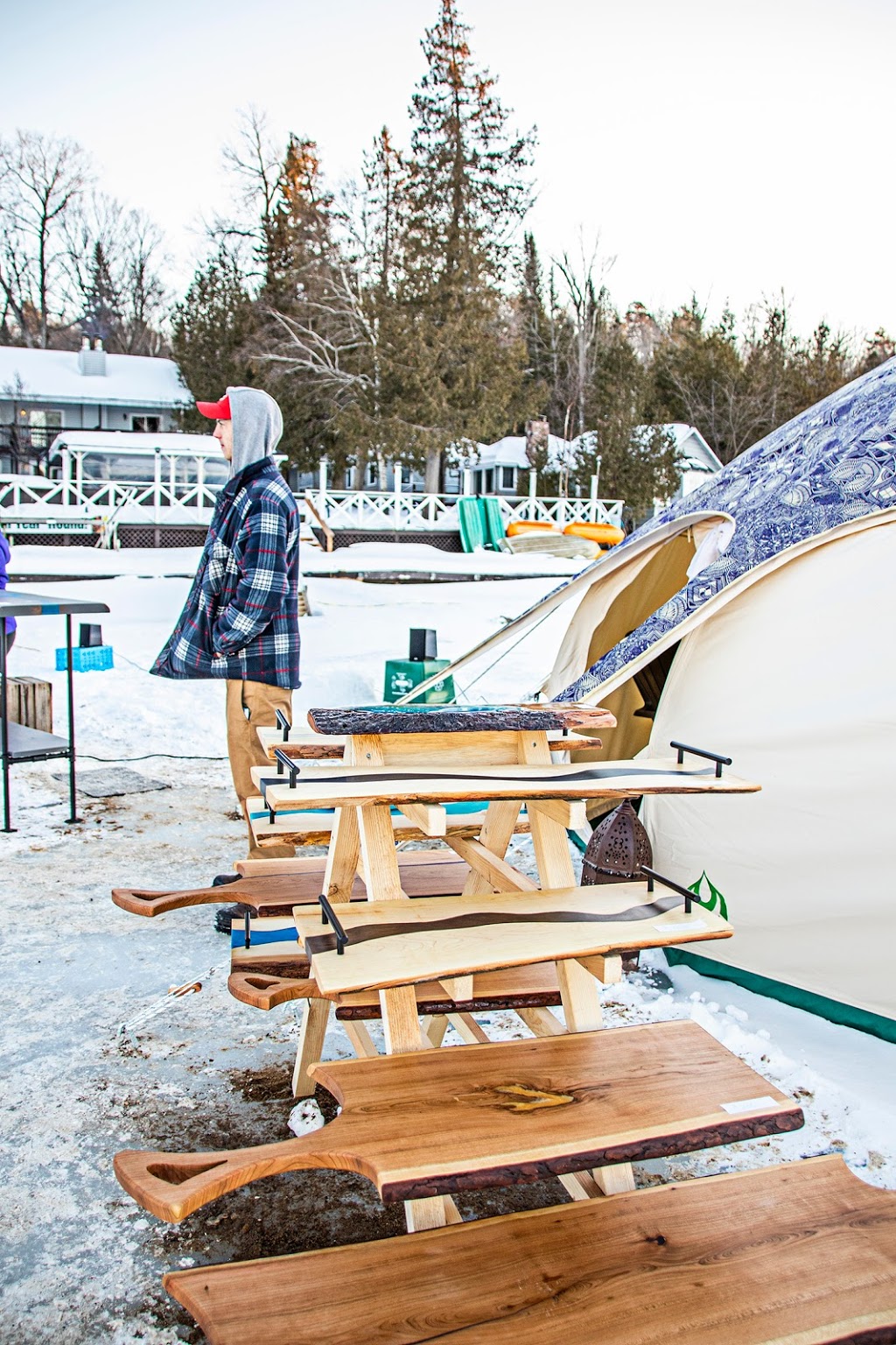 Hunter Edge Woodworks | 1010 Community Center Rd, Gooderham, ON K0M 1R0, Canada | Phone: (705) 457-8720