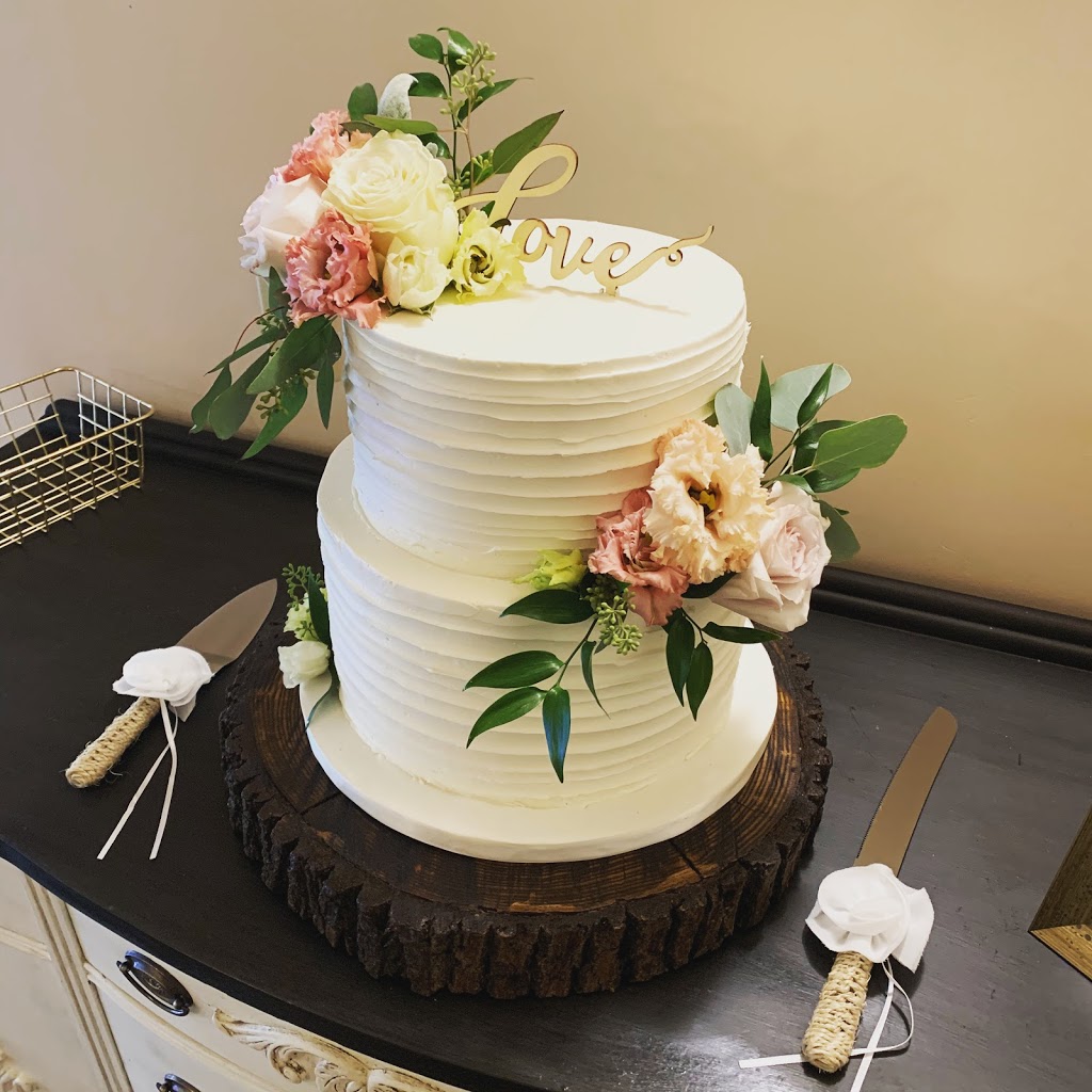 Babs & Castles | 4002 Simcoe County Rd 124, Nottawa, ON L0M 1P0, Canada | Phone: (705) 445-6057