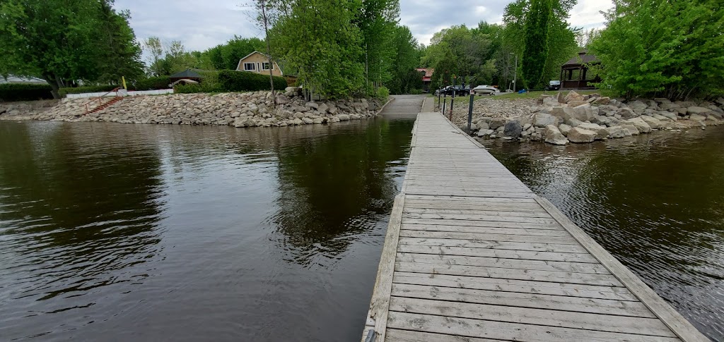 Descente Bateau Pointe-Séguin | 47 Chem. de la Pointe-Séguin, Rigaud, QC J0P 1P0, Canada | Phone: (450) 231-1019
