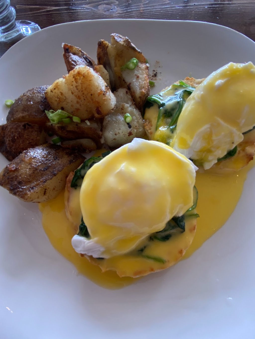 Capital B Cafe | 1077 N Service Rd #8, Mississauga, ON L4Y 1A6, Canada | Phone: (905) 276-5556