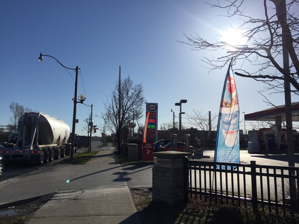 Circle K | 829 Lake Shore Blvd E, Toronto, ON M4M 1B2, Canada | Phone: (416) 778-8963