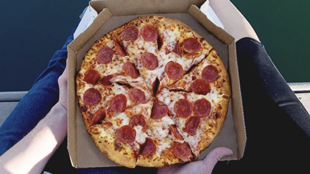 Dominos Pizza | 772 James St N, Thunder Bay, ON P7C 5N3, Canada | Phone: (807) 475-4222