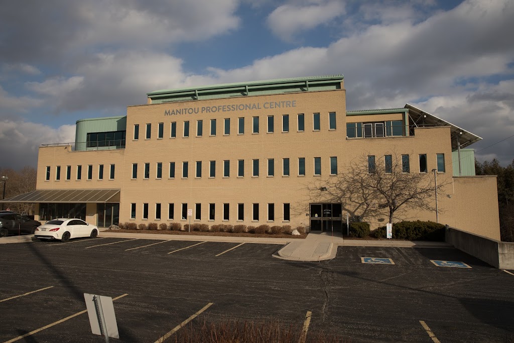 Manitou Professional Centre | 148 Manitou Dr, Kitchener, ON N2C 1L3, Canada | Phone: (519) 658-3885