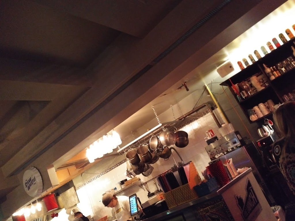 Relish Bar & Grill | 511 Danforth Ave, Toronto, ON M4K 1P5, Canada | Phone: (416) 425-4664