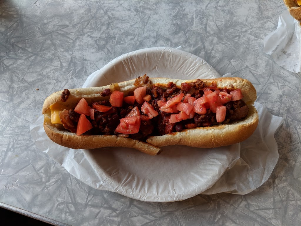 Easterbrooks Hotdog Stand | 694 Spring Gardens Rd, Burlington, ON L7T 1J3, Canada | Phone: (905) 527-9679