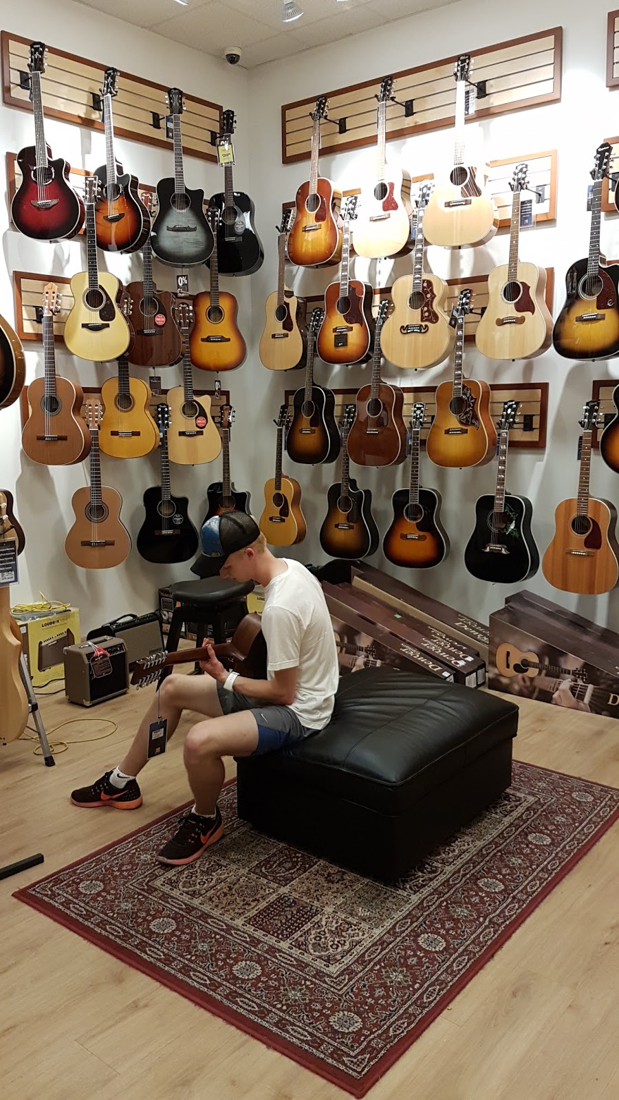 Long & McQuade Musical Instruments | 1887 Kingston Rd, Pickering, ON L1V 1C9, Canada | Phone: (905) 686-4900