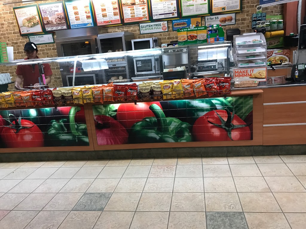 Subway | 3301 22 St W Unit 1, Saskatoon, SK S7M 0W1, Canada | Phone: (306) 955-4078