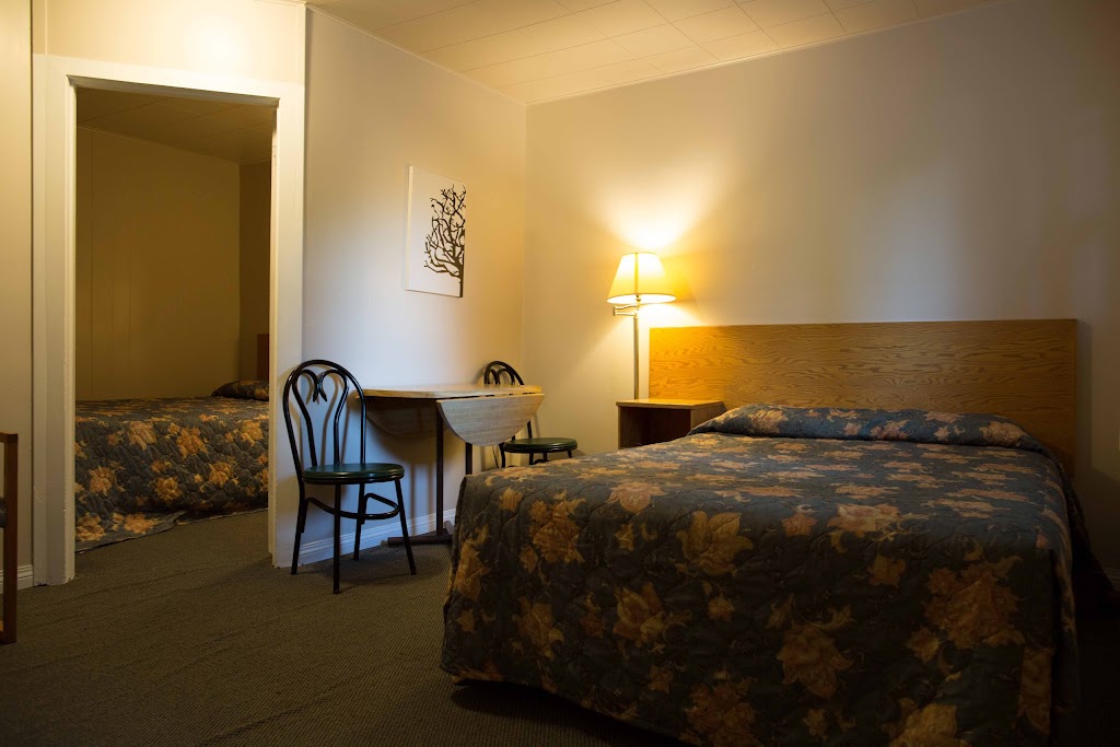 Yellow Quill Motel | 45 20 St SW, Portage la Prairie, MB R1N 2Y8, Canada | Phone: (204) 857-3086