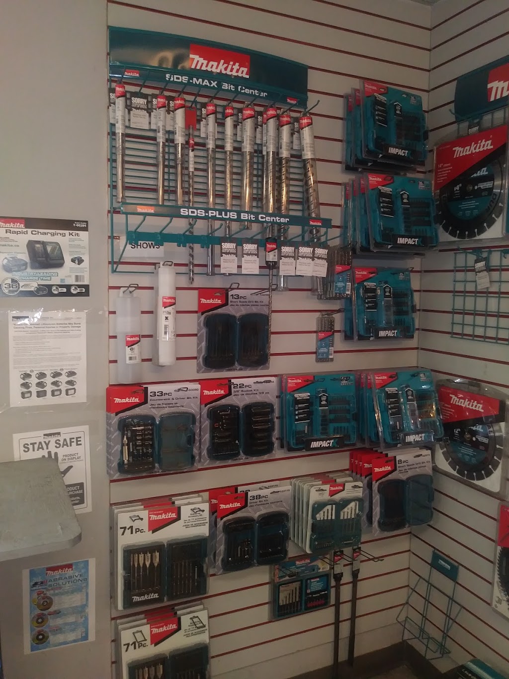 Makita Canada Inc | 6350 Tomken Rd #8, Mississauga, ON L5T 1Y3, Canada | Phone: (905) 670-7255