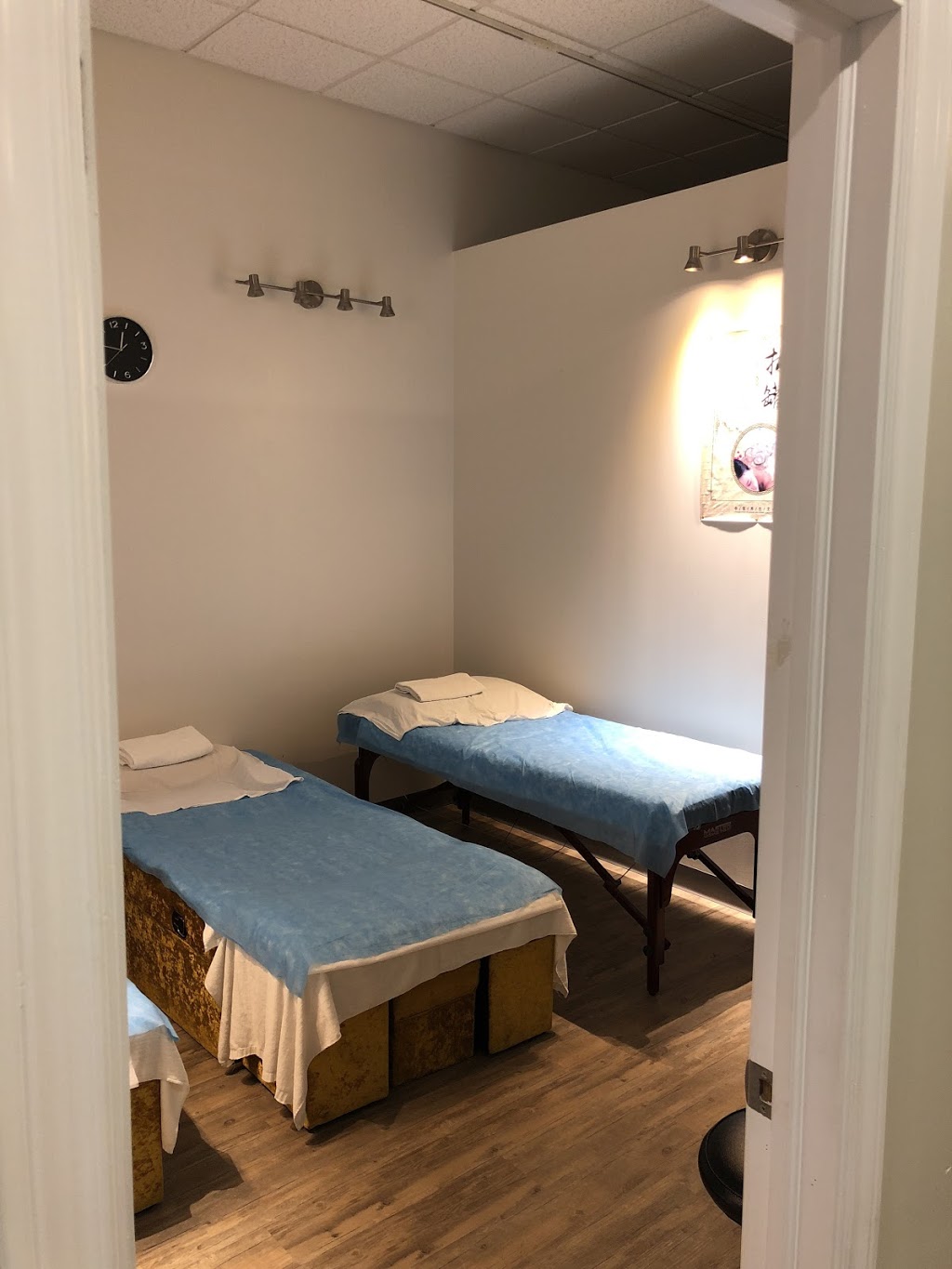 明珠中医诊所 Massage / Acupuncture(Steeles & Don Mills) | 2900 Steeles Ave E unit 26A, Thornhill, ON L3T 4X1, Canada | Phone: (905) 597-8608