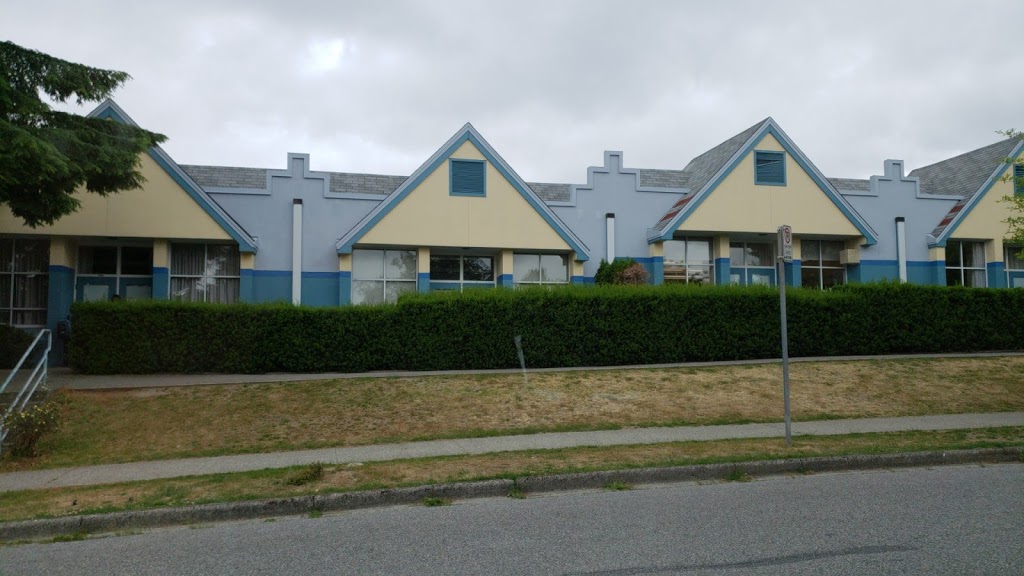 École Anne Hebert Elementary | 7051 Killarney St, Vancouver, BC V5S 2Y5, Canada | Phone: (604) 437-4849