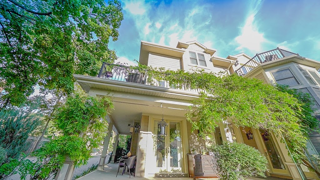 Norfolk Guest House Bed & Breakfast Accommodations | Guelph, Ontario | 102 Eramosa Rd, Guelph, ON N1E 2L8, Canada | Phone: (519) 767-1095