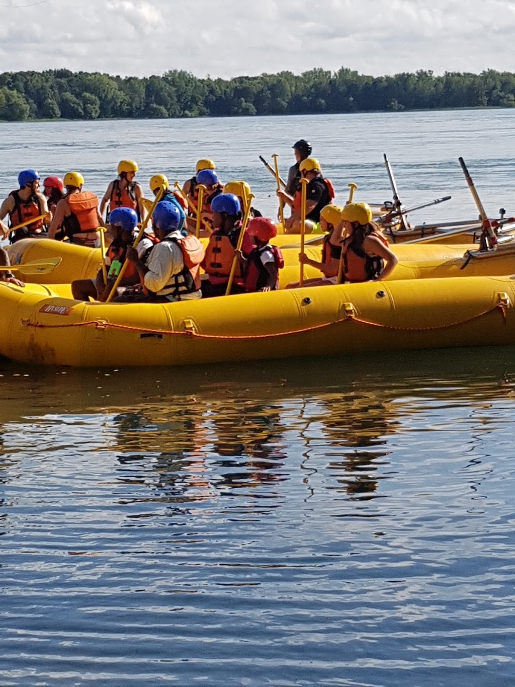 Rafting Montréal | 8912 Bd LaSalle, LaSalle, QC H8P 1Z9, Canada | Phone: (514) 767-2230