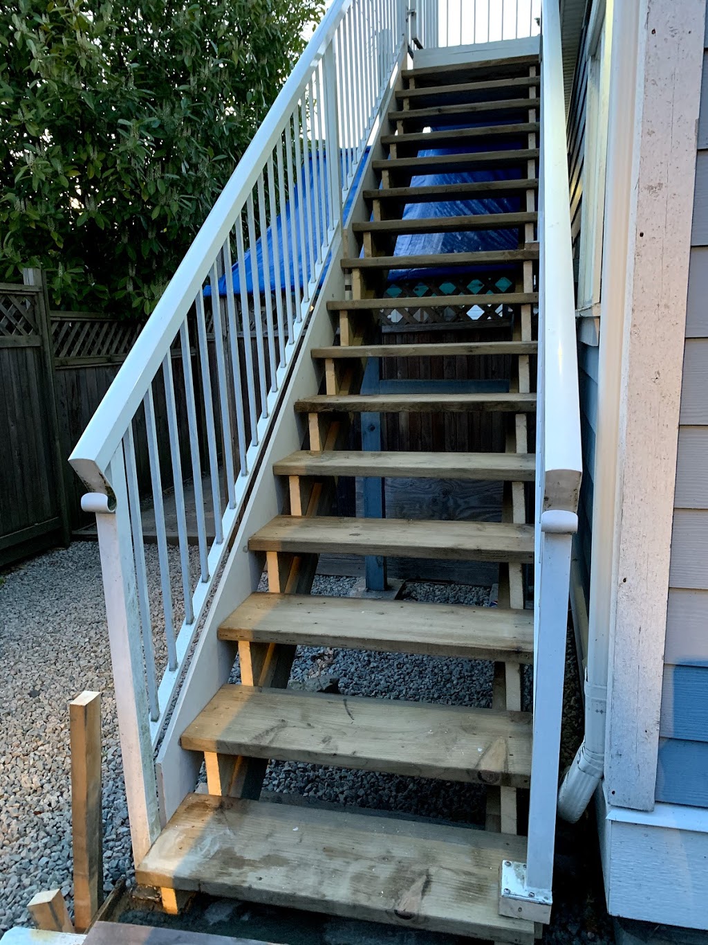 3 KING’S ROOFING AND RENOVATIONS INC. | 4323 Inverness St, Vancouver, BC V5V 4X1, Canada | Phone: (778) 868-1906