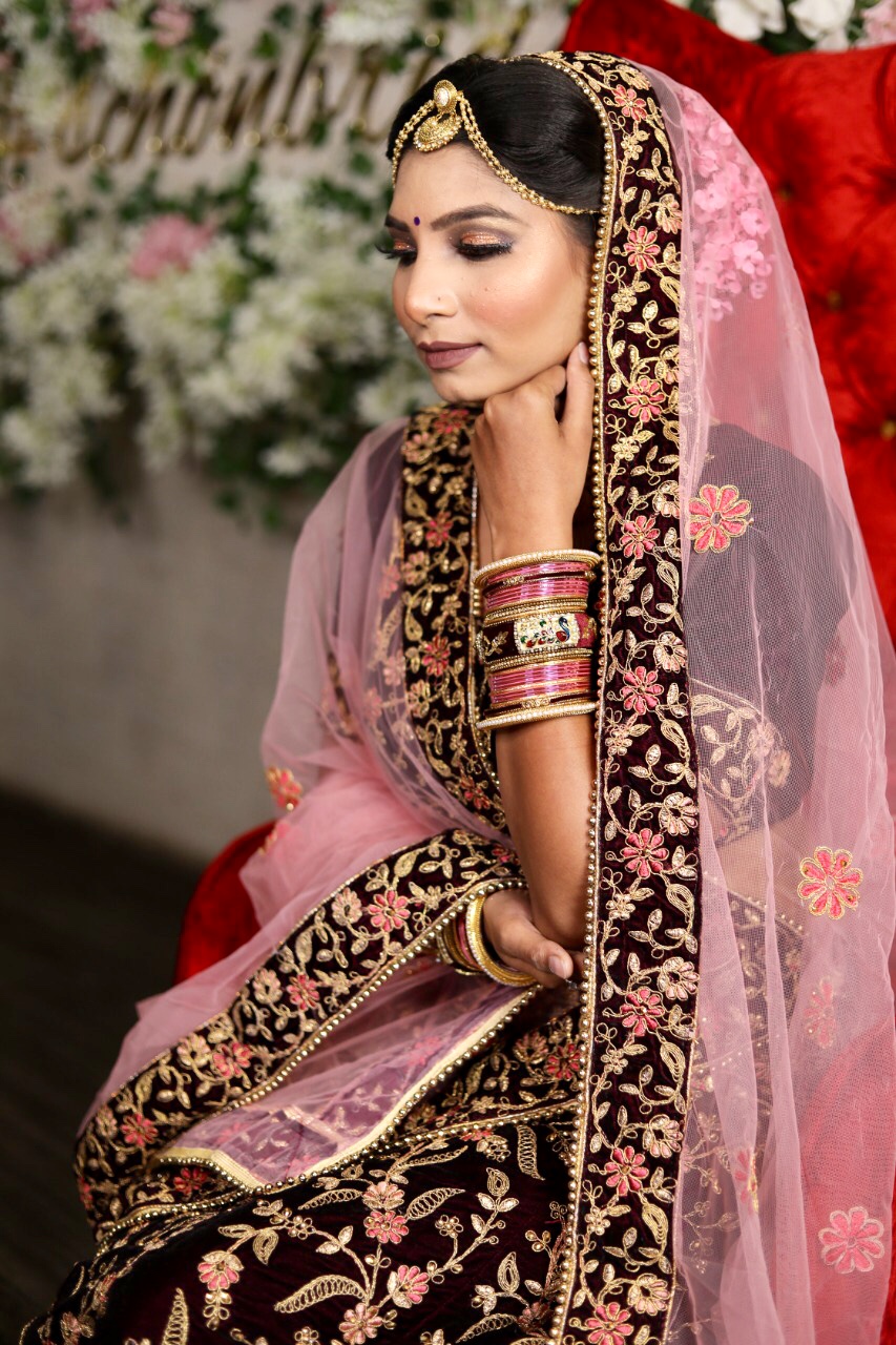 Poonam Henna Artist | 235 Willett St Unit 43, Halifax, NS B3M 3M9, Canada | Phone: (782) 234-2919