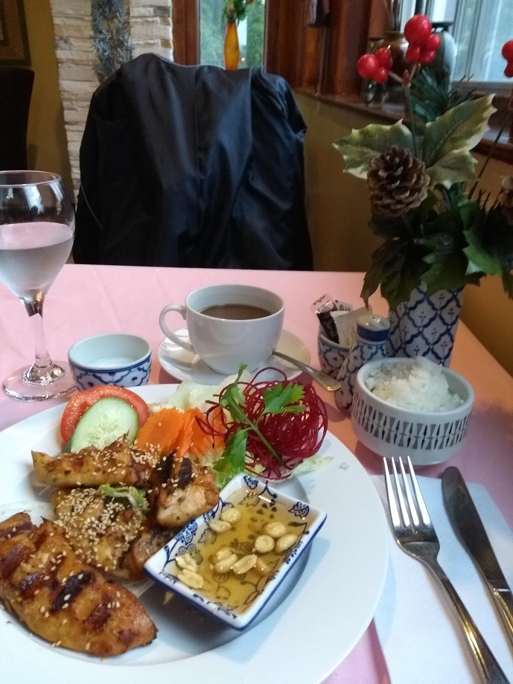 Restaurant Fusion dAsie | 94 Rue du Sud, Cowansville, QC J2K 2X2, Canada | Phone: (450) 263-3838