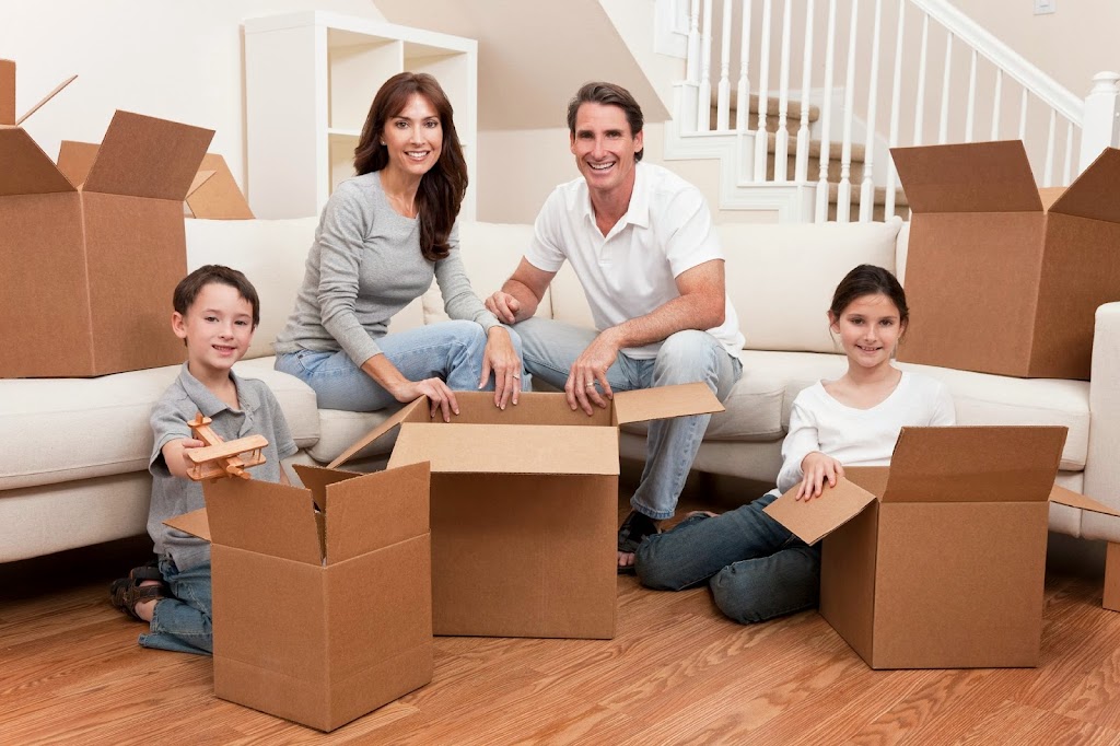 Demenagement Avalon | 7725 Rue Cordner Suite112, Lasalle, QC H8N 2X2, Canada | Phone: (514) 364-6683