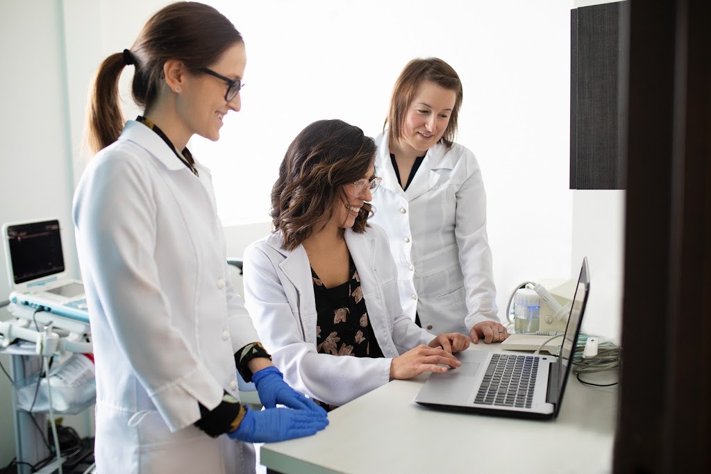Clinique Podiatrique Beauport | 3333 Rue du Carrefour local A240, Québec, QC G1C 5R9, Canada | Phone: (418) 914-2447