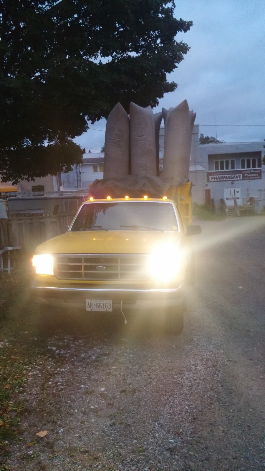 Shiny Ducks Air Duct Cleaning | 383 Queen St, Blyth, ON N0M 1H0, Canada | Phone: (519) 357-7770
