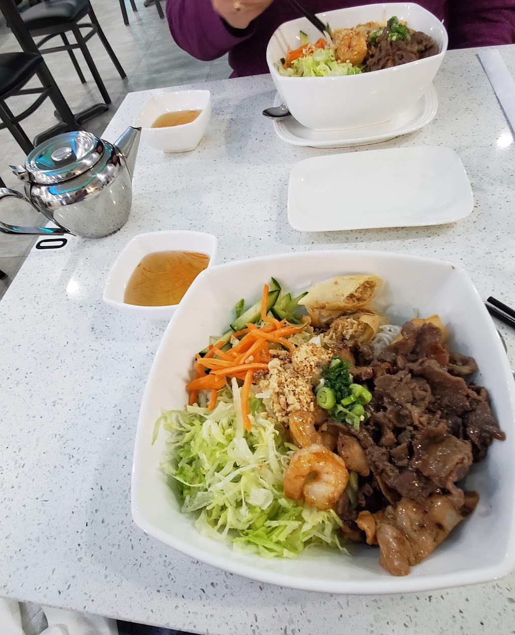 Pho #7 | 891 Upper James St, Hamilton, ON L9C 3A3, Canada | Phone: (905) 383-8818