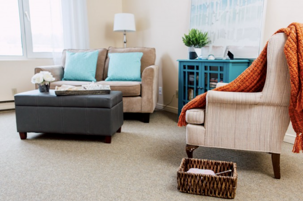 Barrie Manor Enhanced Care Community | 340 Blake St, Barrie, ON L4M 1L3, Canada | Phone: (705) 722-3611