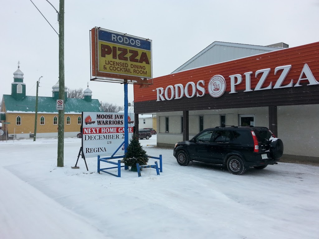 Rodos Pizza | 855 Grandview St W, Moose Jaw, SK S6H 5L7, Canada | Phone: (306) 693-6161