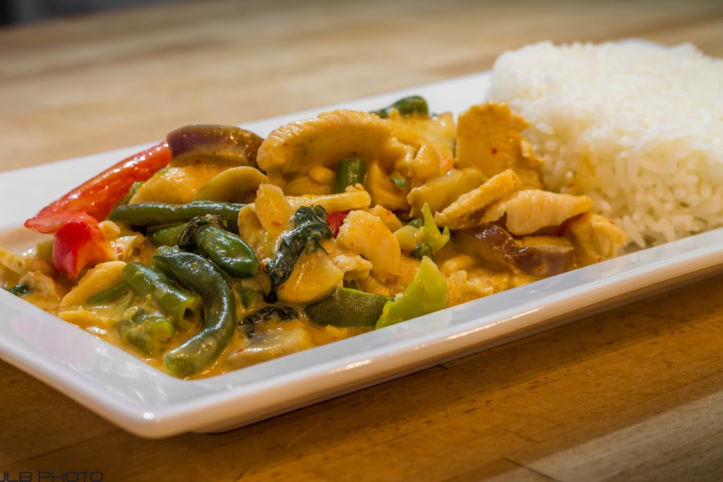 Les DÉLices Du Lao-Thai | 261 Rue Saint Ignace, LAssomption, QC J5W 1M8, Canada | Phone: (450) 938-1989