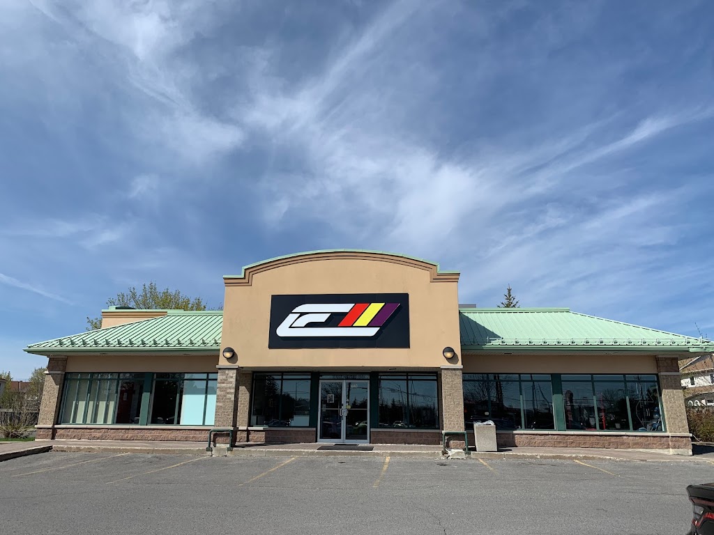 LF3 Barrhaven | 3054 Woodroffe Ave, Nepean, ON K2J 4G3, Canada | Phone: (613) 440-1996