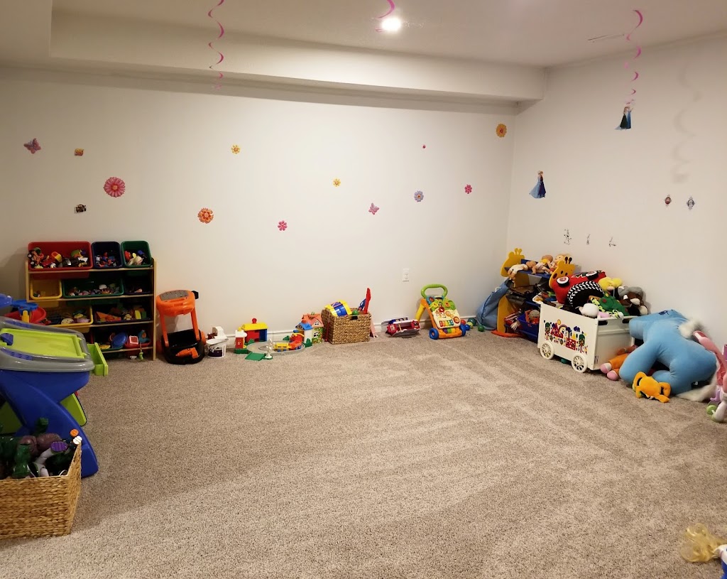 Pasitos Dayhome | 195 Valley Crest Close NW, Calgary, AB T3B 5X3, Canada | Phone: (587) 700-0773