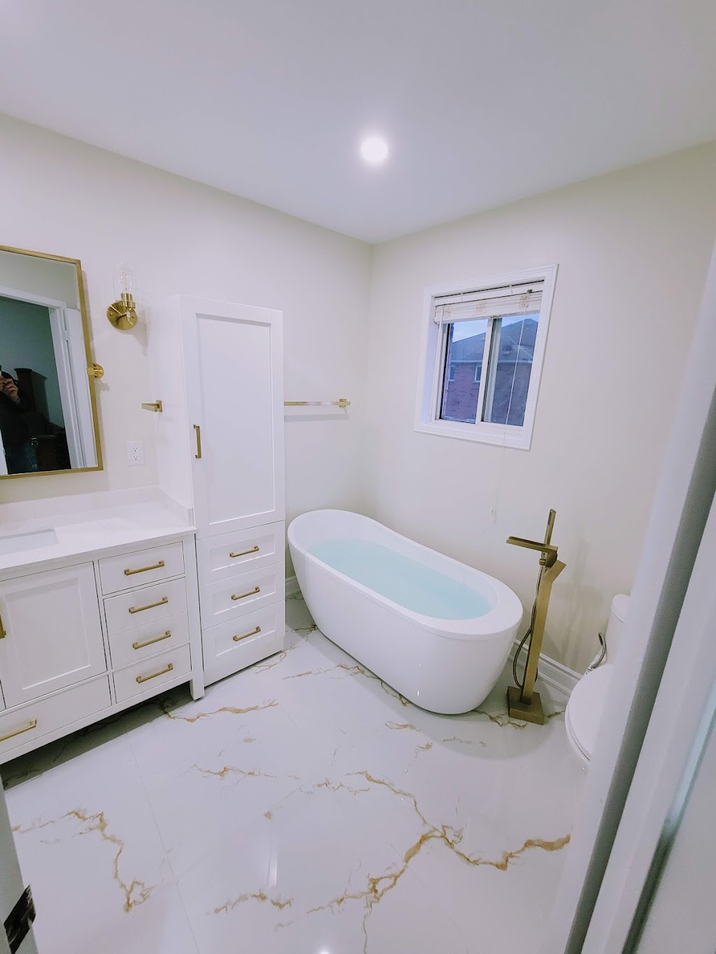 Kingdom Renovations | 15 Lund Ave, Etobicoke, ON M9V 1E9, Canada | Phone: (647) 331-5973