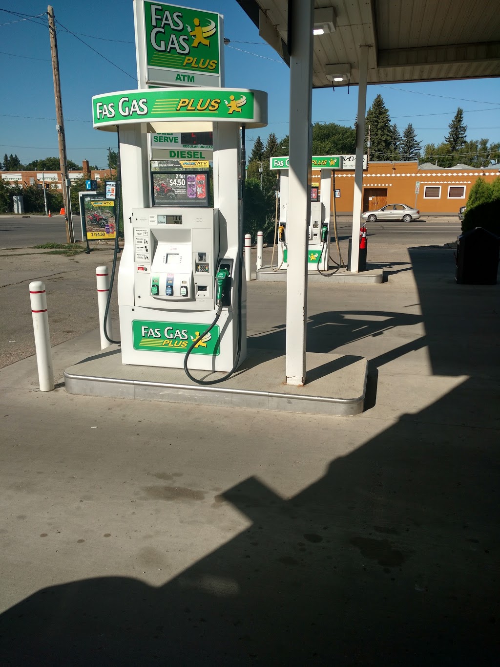 Fas Gas Plus | 1821 Broadway Ave, Saskatoon, SK S7H 2B6, Canada | Phone: (306) 956-1112