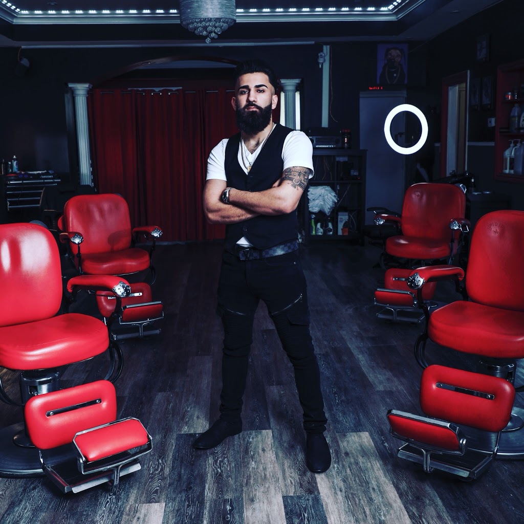 Xclusive Fades Aurora | 15233 Yonge St, Aurora, ON L4G 1L8, Canada | Phone: (905) 503-6200