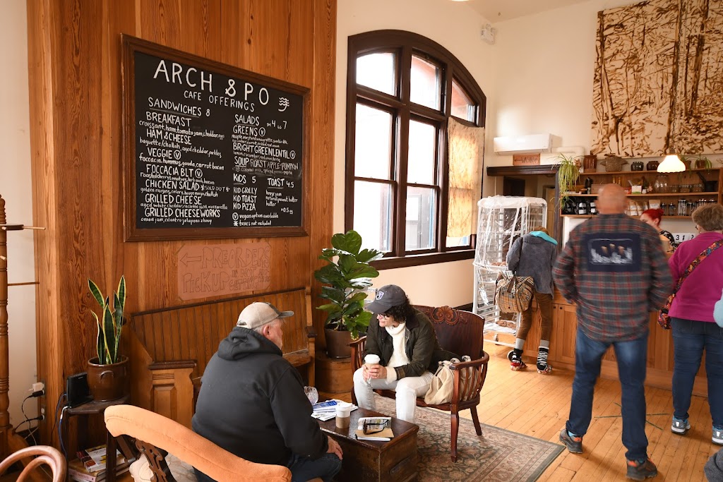 Annapolis Royal Farmers & Traders Market | St George St, Annapolis Royal, NS B0S 1A0, Canada | Phone: (416) 799-5273