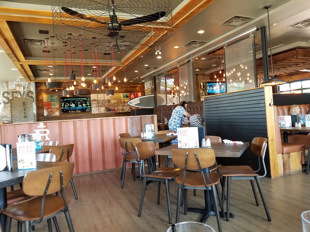 Kelseys Original Roadhouse | 3549 Wyecroft Rd, Oakville, ON L6L 0B7, Canada | Phone: (905) 825-9134