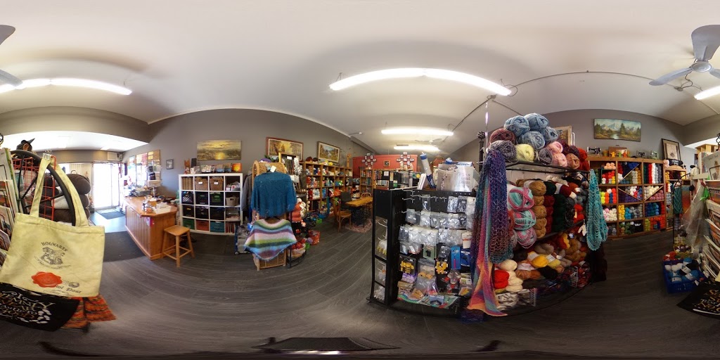 Stitches with a Twist | 404 Queen St, Blyth, ON N0M 1H0, Canada | Phone: (519) 523-9449