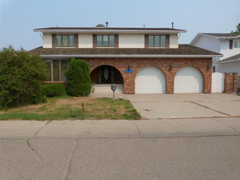 Sell My House Fast - We Buy Houses For Cash | 8 Belfry Fairway Crescent, Stony Plain, AB T7Z 2M8, Canada | Phone: (587) 415-0587