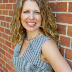 Dr Suzanne Leaf Cosmetic Clinic | 189 Elm St, St Thomas, ON N5R 5C4, Canada | Phone: (519) 207-5323