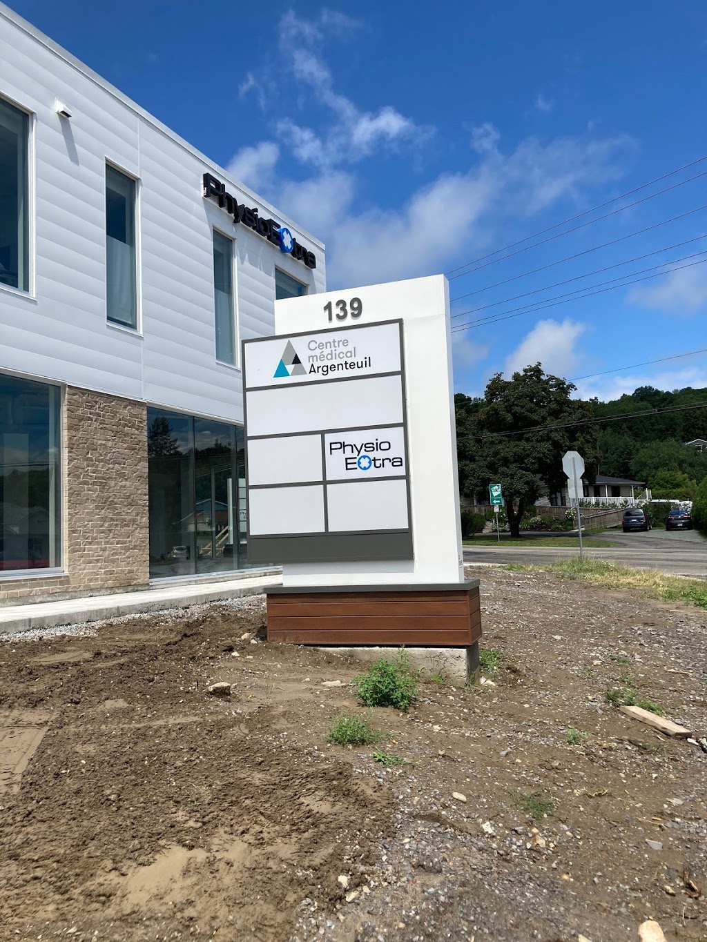PhysioExtra Lachute | 139 Avenue de la Providence suite 210, Lachute, QC J8H 4E9, Canada | Phone: (450) 409-2020
