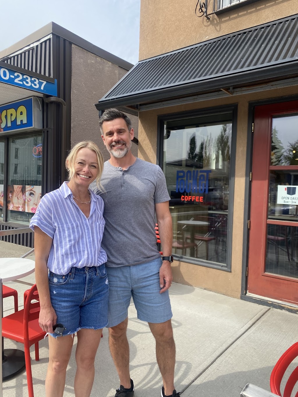 Pocket Coffee | 317 A 19 St NW, Calgary, AB T2N 2J2, Canada | Phone: (403) 283-2497