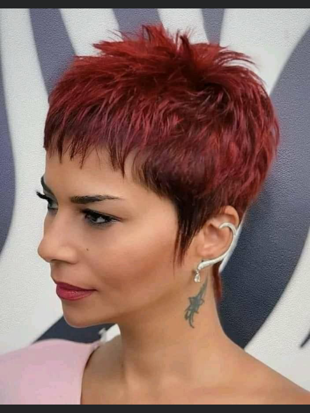 Salon chez Johanne | 330 Rue Jubinville, Laval, QC H7G 3E2, Canada | Phone: (514) 388-3747