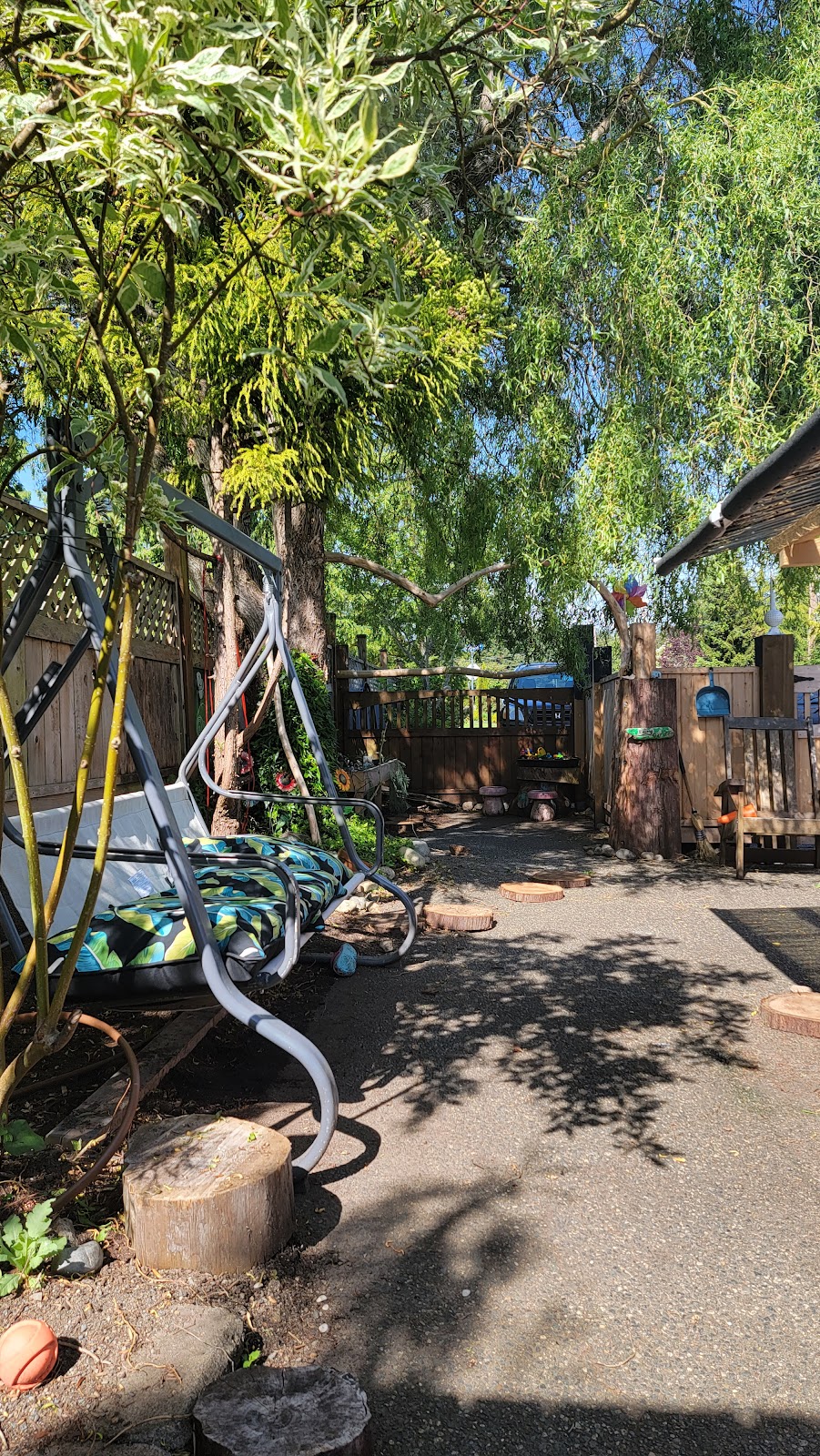 Early Discoveries Inc. Childcare | 886 Primrose St, Qualicum Beach, BC V9K 1R7, Canada | Phone: (778) 834-5604