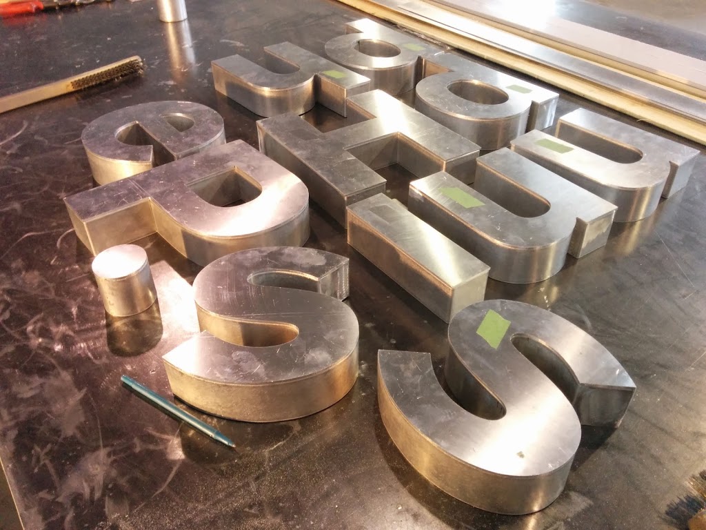 JB Precision Inc - Service de Découpe à Longueuil | 5345-2 Rue Albert Millichamp, Saint-Hubert, QC J3Y 8Z8, Canada | Phone: (450) 486-7174