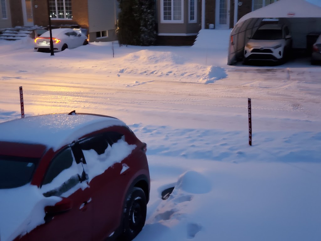 Déneige St-Jérôme | 755 Chem. de lAchigan S, Sainte-Sophie, QC J5J 1B1, Canada | Phone: (450) 523-1266