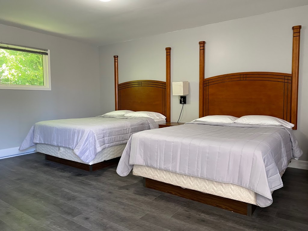 Studio 1 Motel | 1144 Division St, Cobourg, ON K9A 4J9, Canada | Phone: (905) 372-5533