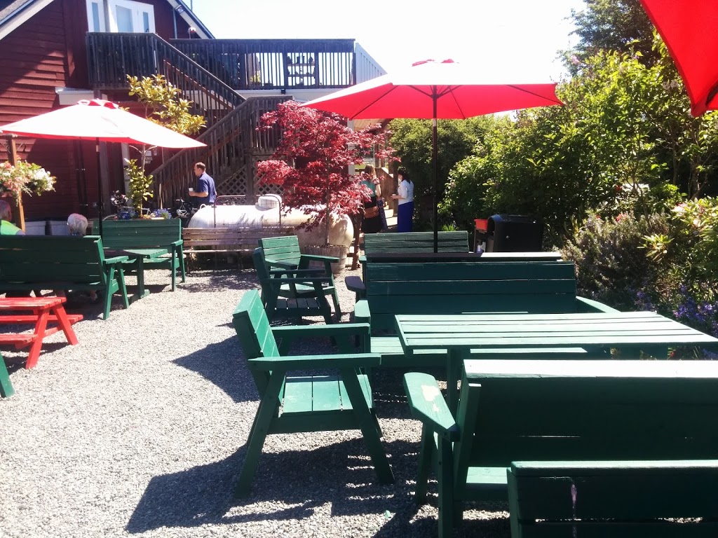 Deep Cove Market | 10940 W Saanich Rd, North Saanich, BC V8L 5R9, Canada | Phone: (250) 656-2547