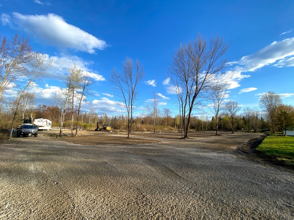 Ed Seguin & Sons Trucking & Paving Ltd | 106 Bay St, Sturgeon Falls, ON P2B 3M5, Canada | Phone: (705) 753-4252