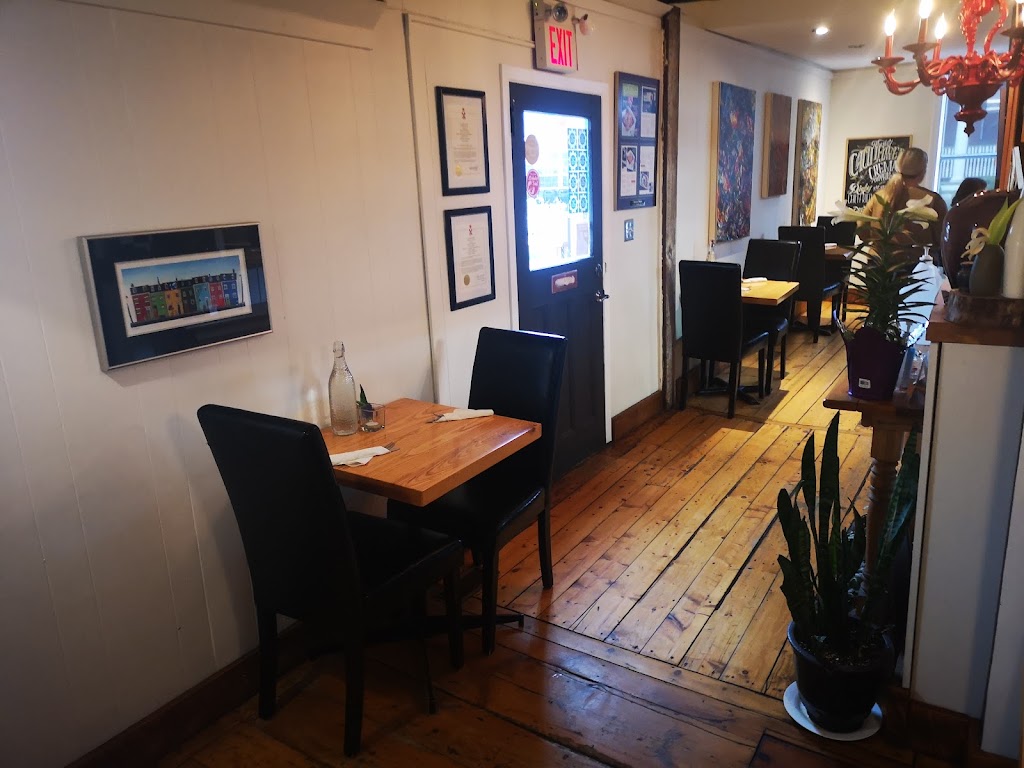 MATEUS BISTRO | 533 Main St, Mahone Bay, NS B0J 2E0, Canada | Phone: (902) 531-3711