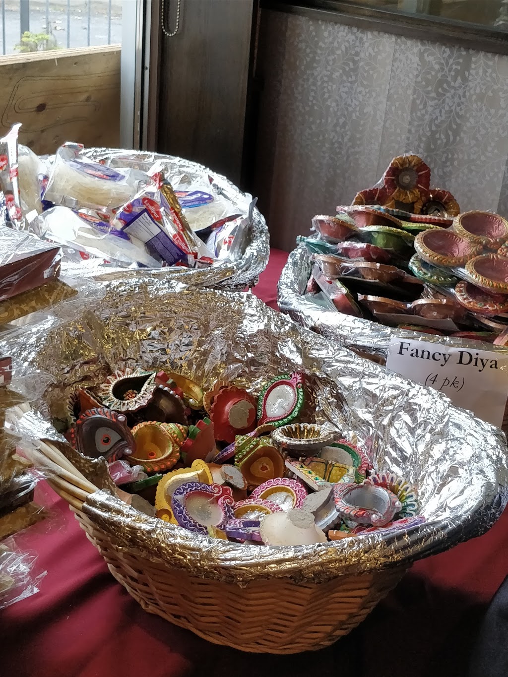 RK Sweets & Restaurant | 755 Dundas St W, Mississauga, ON L5C 2T2, Canada | Phone: (905) 848-3933